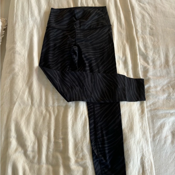 Lululemon leggings - Picture 1 of 5